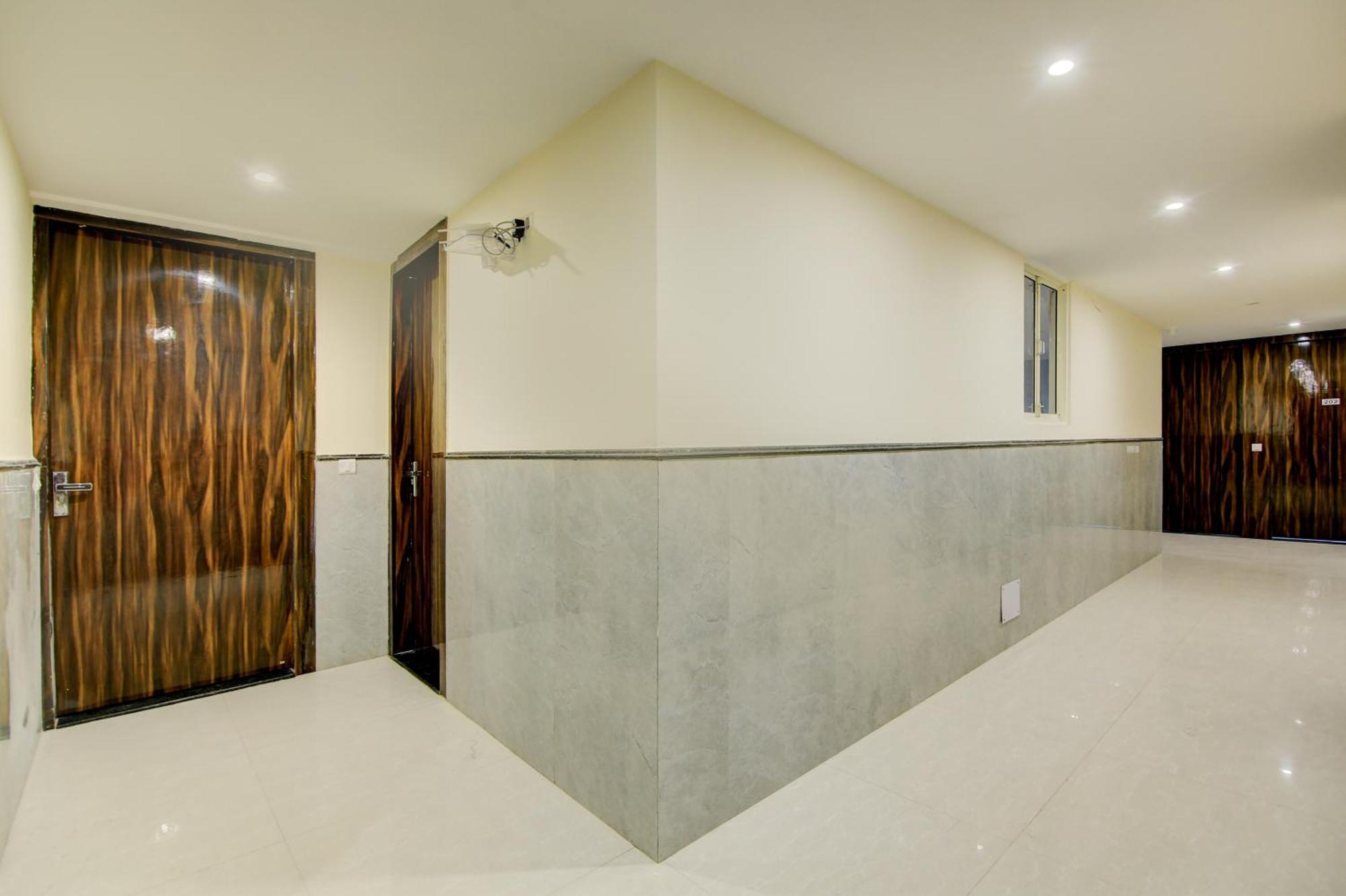Hotel Smart Signature By Smart Group Nueva Delhi Exterior foto
