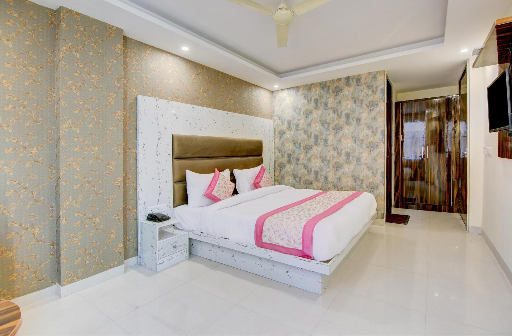 Hotel Smart Signature By Smart Group Nueva Delhi Exterior foto